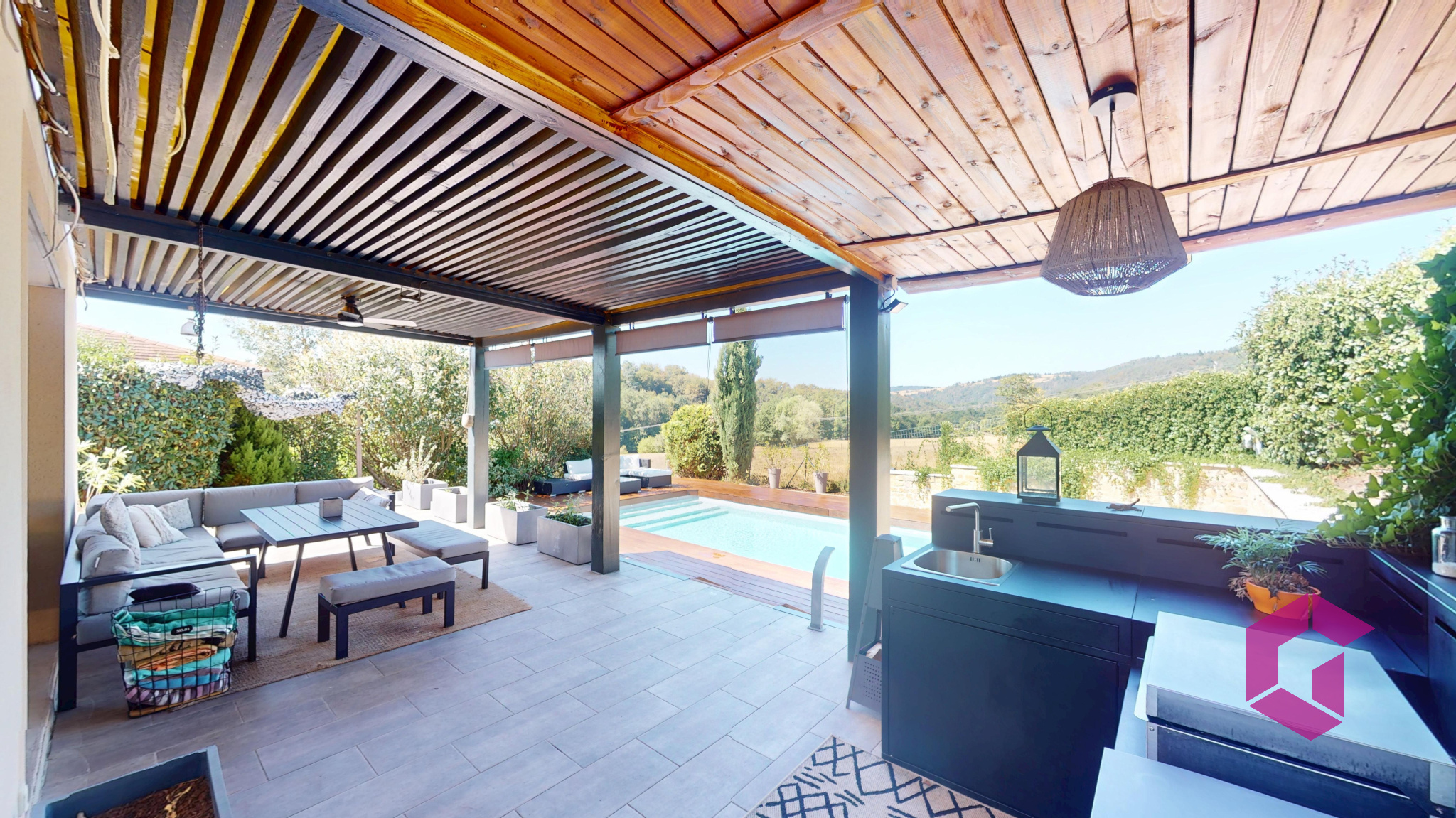 RARE SUR LE SECTEUR SAINT-VICTOR-SUR-LOIRE