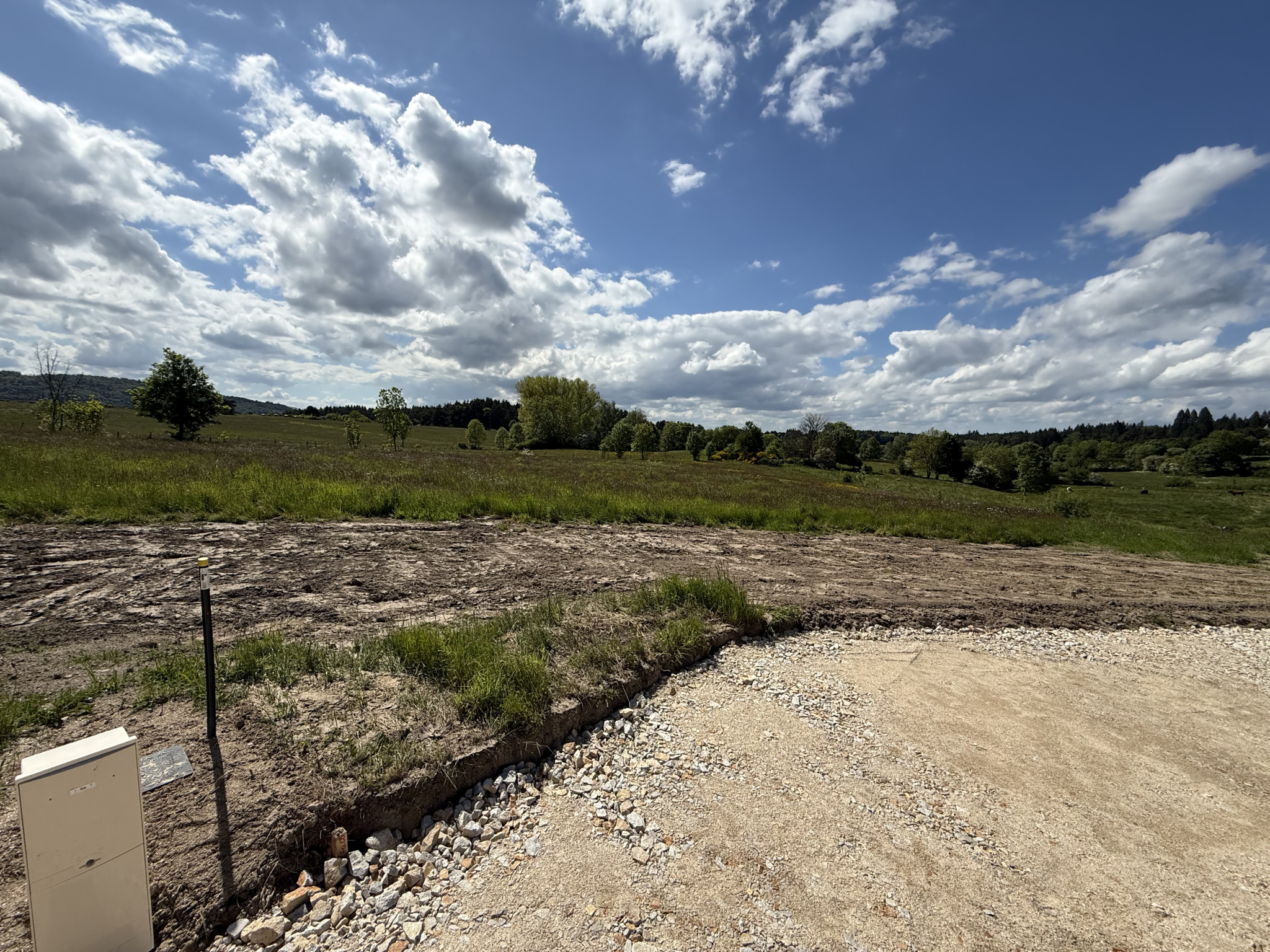 PROXIMITE DU BARAGE DE LAVALETTE ! Grand terrain !